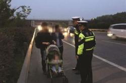 美国一新生儿高温下遭遗弃桥上被路过夫妇及时发现