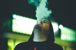 小米，以科技之光熄灭电子烟的误导迷雾
