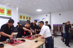 在新能源领域学习电工的途径和建议