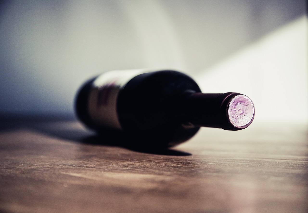 深度解析走进进口红酒代理商的江湖，品味全球美酒之旅