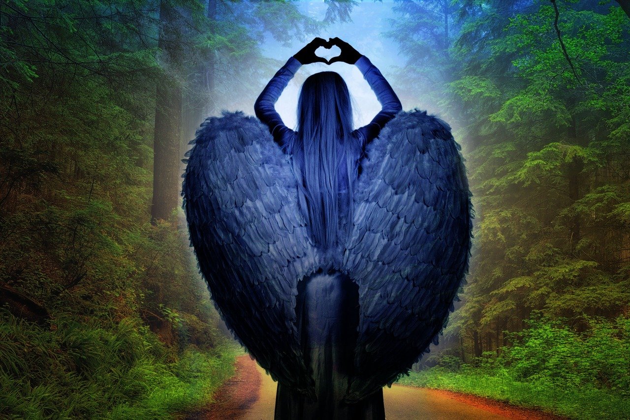深度剖析，天蝎女与双鱼男的爱情密码——神秘交织的星座魅力