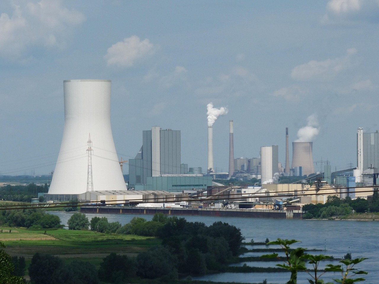 中国首款碳14核电池研制成功，开启新能源革命的新篇章