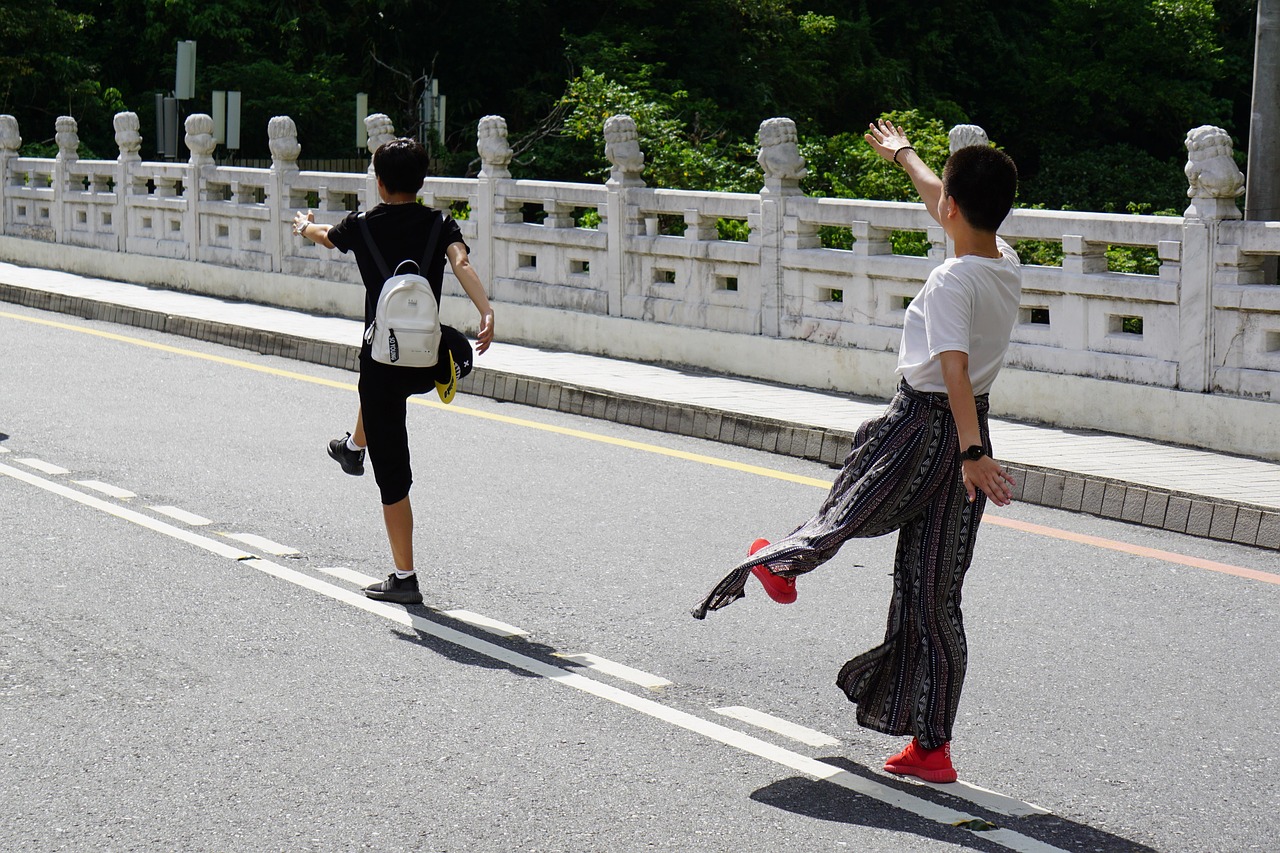 西安疫情轨迹，理解传播路径与防控措施