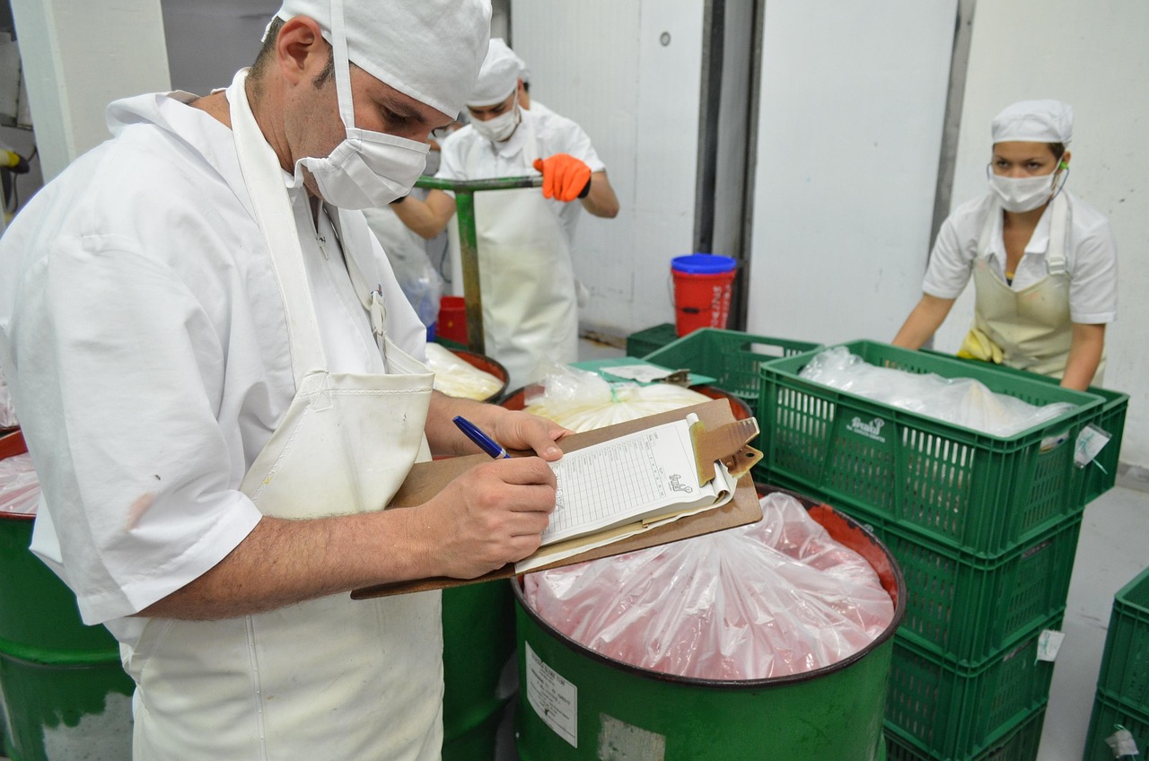美国病例超125万，疫情风暴中的数字背后